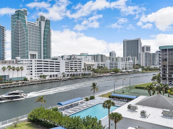 600 Parkview Dr 611, Hallandale Beach FL 33009