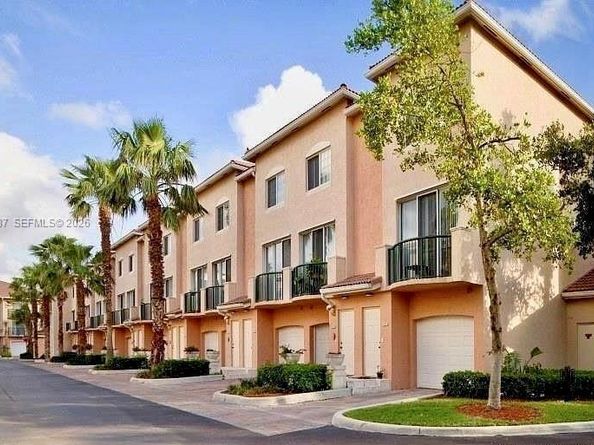 2107 SE 10th Ave 833, Fort Lauderdale FL 33316