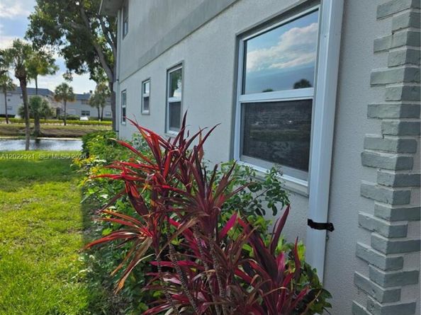 145 Brittany D 145, Delray Beach FL 33446