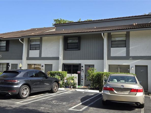 9750 NW 14th St 305, Coral Springs FL 33071