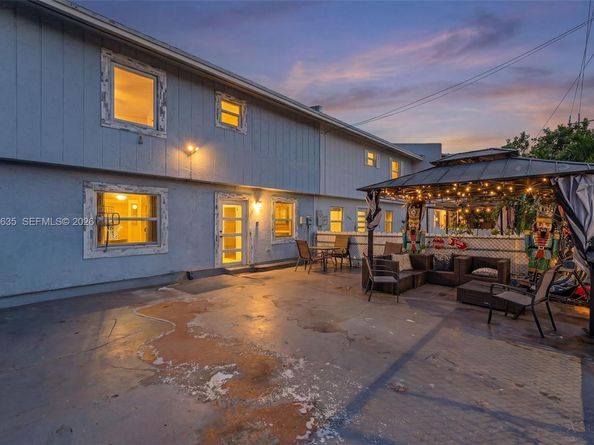 19137 NW 47th Ave, Miami Gardens FL 33055