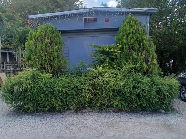 451 SE 8 st, Other City - In The State Of Florida FL 33030