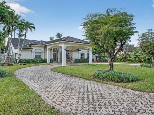 12200 SW 100th St, Miami FL 33186