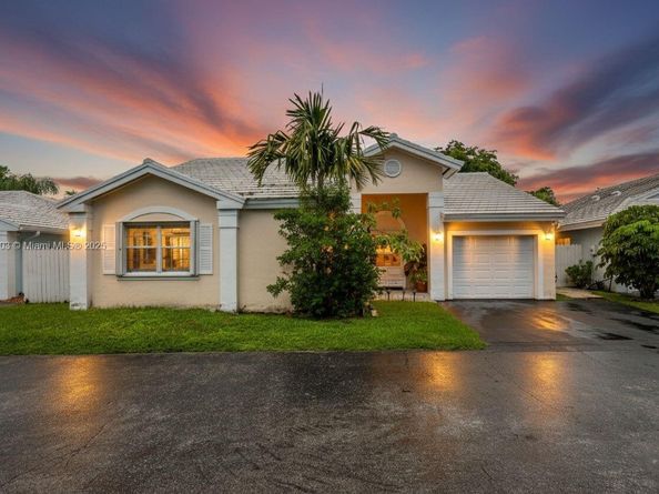 6410 SW 112th Pl, Miami FL 33173