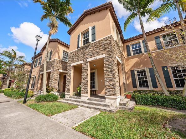 16958 SW 92nd St 16958, Miami FL 33196
