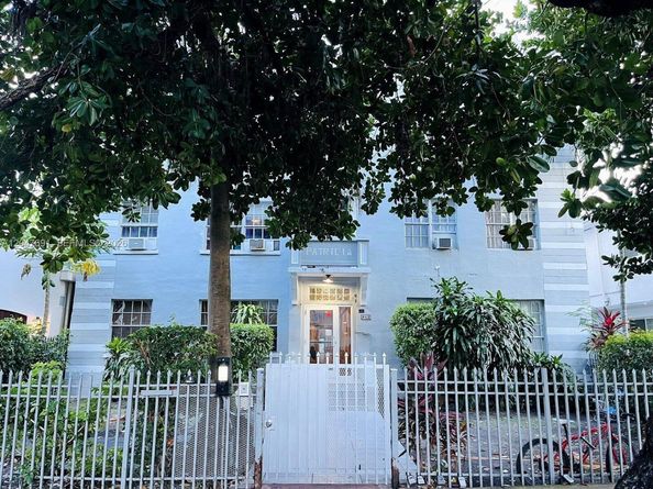 842 Meridian 2F, Miami Beach FL 33139