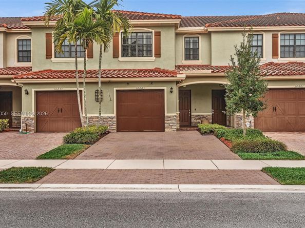 10865 NW 72nd Pl, Parkland FL 33076