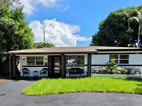 Undisclosed Address #A11924250, Oakland Park FL 33334