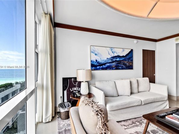 6801 Collins Ave 818, Miami Beach FL 33141