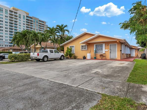 3631 SW 27th St, Miami FL 33133