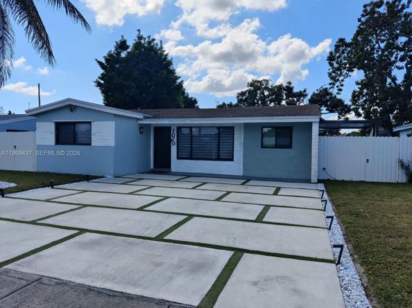 7070 SW 26th Ct, Miramar FL 33023