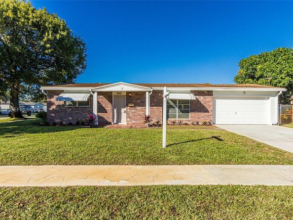 2301 NW 42nd Ave, Lauderhill FL 33313