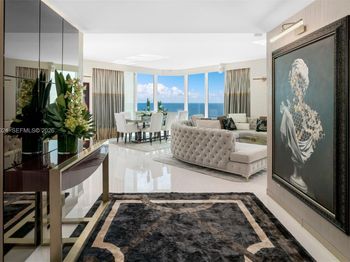 300 S Pointe Dr