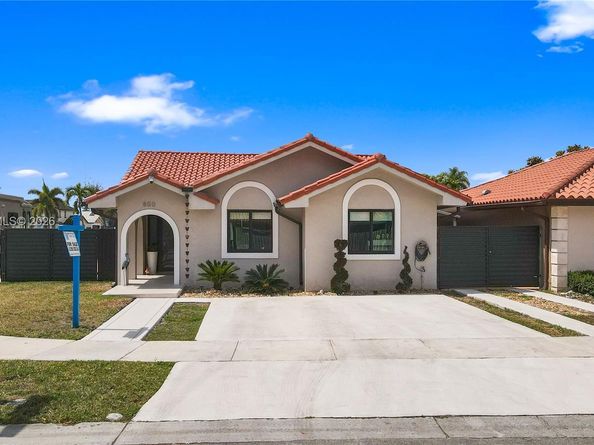 800 NW 133rd Ave, Miami FL 33182