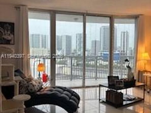 1750 N Bayshore Dr 1714, Miami FL 33132