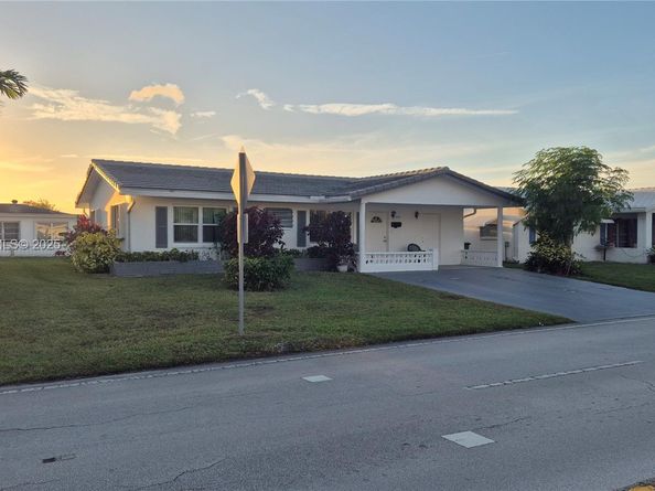 5715 NW 84th Ter, Tamarac FL 33321