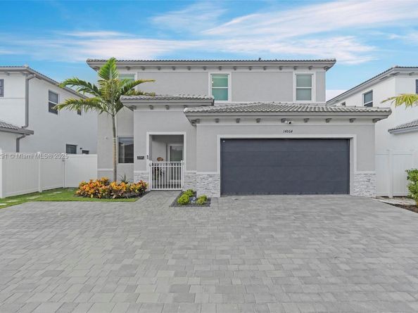 14864 SW 163rd Ter, Miami FL 33187