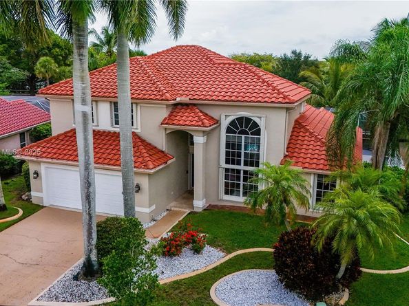 1503 NW 178th Ln, Pembroke Pines FL 33029