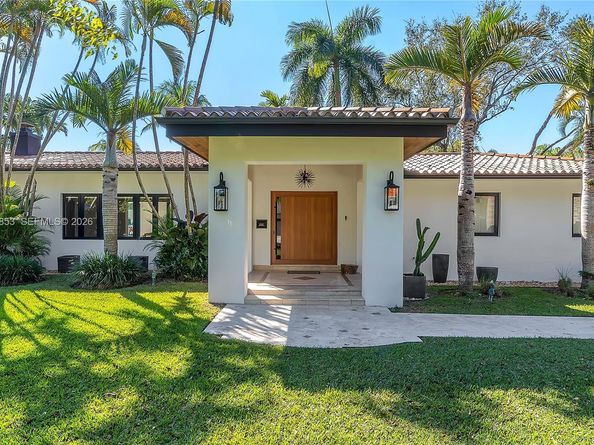 1424 Algardi Ave, Coral Gables FL 33146