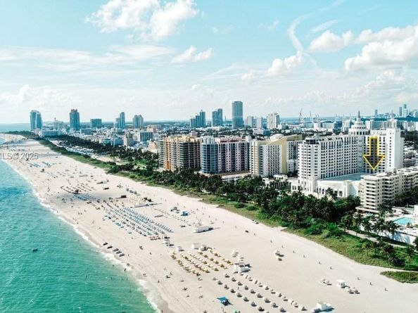 1621 Collins 406, Miami Beach FL 33139