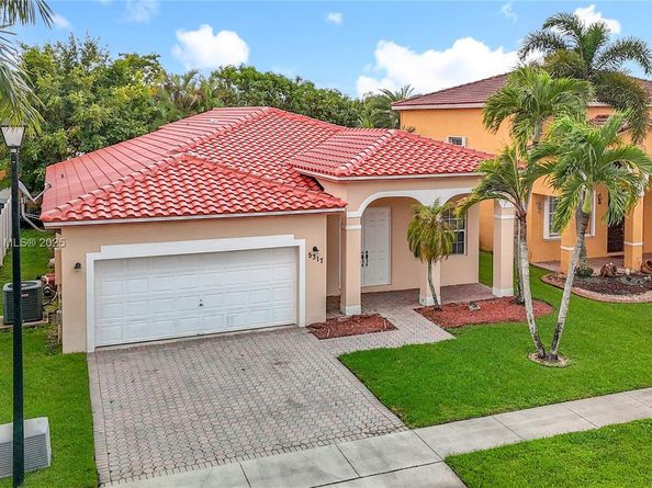 5317 SW 133rd Ave, Miramar FL 33027