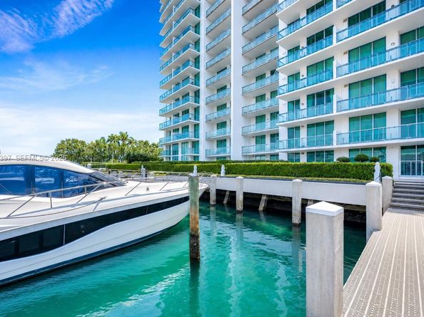 7928 East Drive 1804, North Bay Village FL 33141