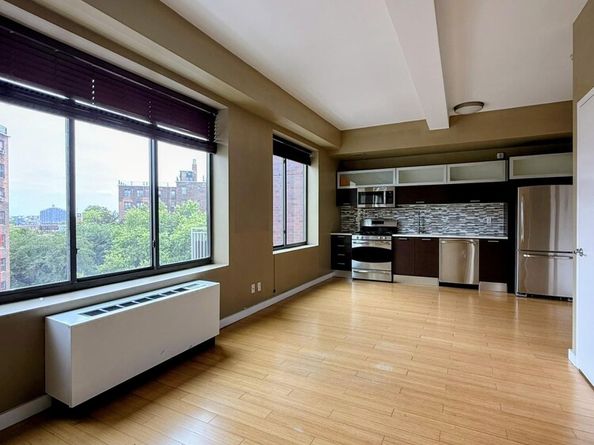 353 East 104th Street 7E, New York NY 10029