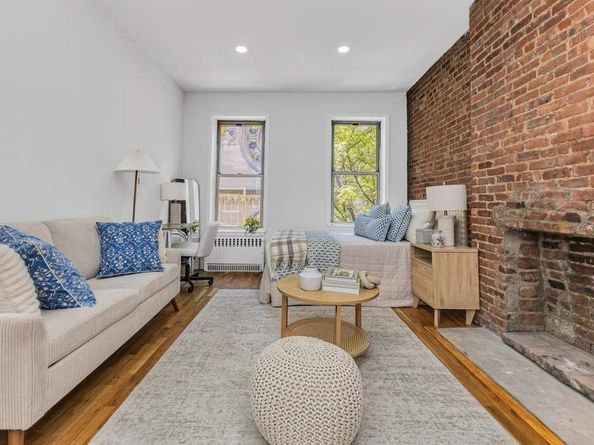 407 East 87th Street 2A, New York NY 10128