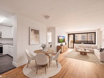 77 Fulton Street