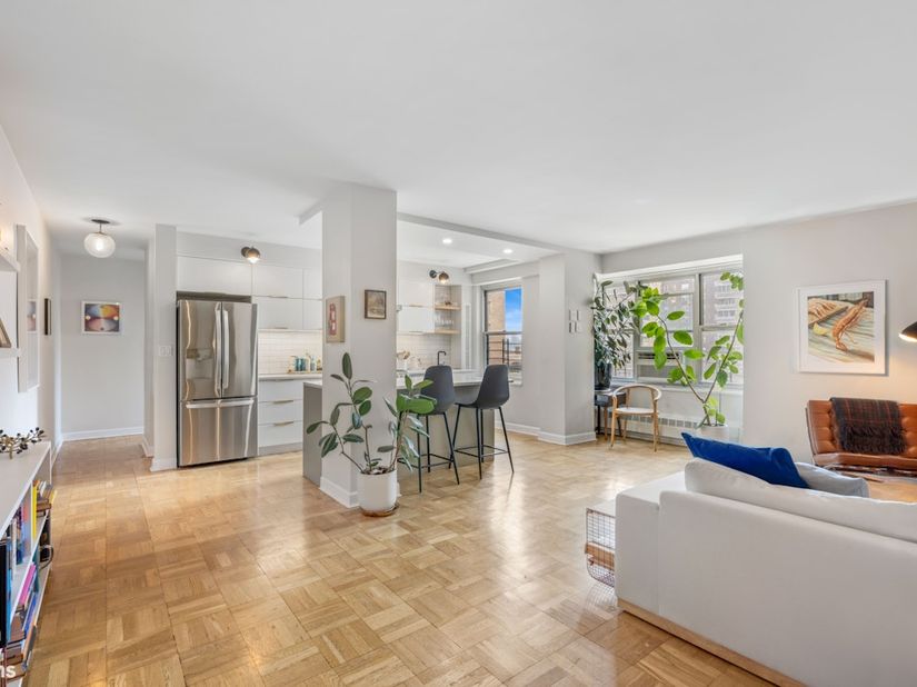 573 Grand Street D1302, New York NY 10002