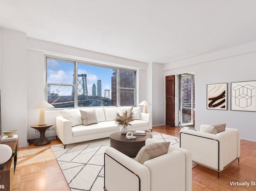 568 Grand Street J1204, New York NY 10002