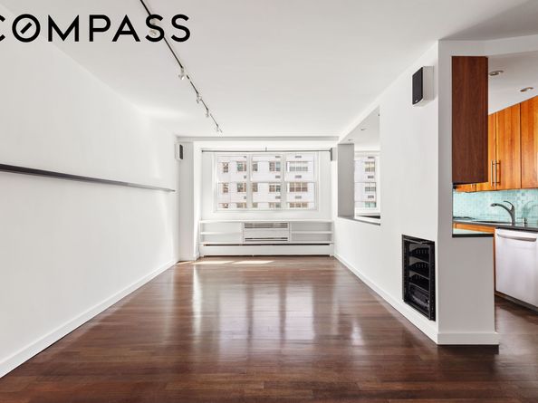 63 East 9th Street 8L, New York NY 10003