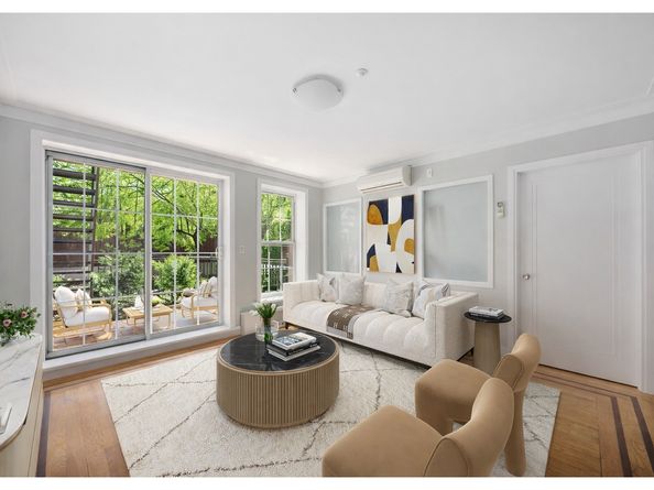 216 Calyer Street 1B, Brooklyn NY 11222