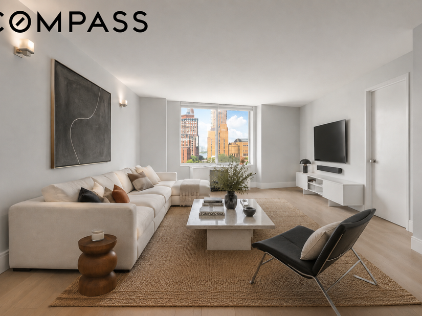 303 Greenwich Street 8AB, New York NY 10013
