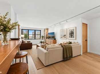 245 East 25th Street