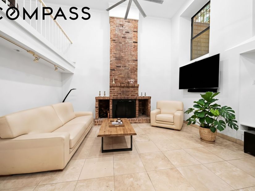 326 East 30th Street 1, New York NY 10016