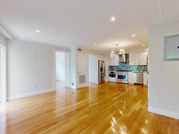 82 East 5th Street 3A, Brooklyn NY 11218