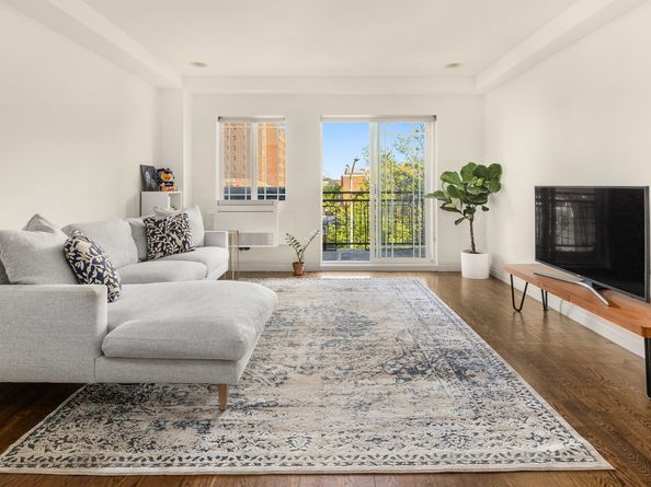 69-14 41st Avenue 301, Queens NY 11377