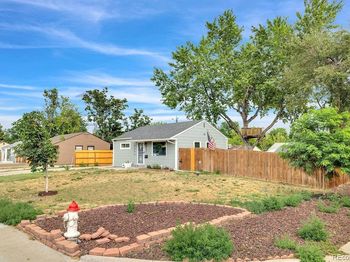 2396 S Linley Court