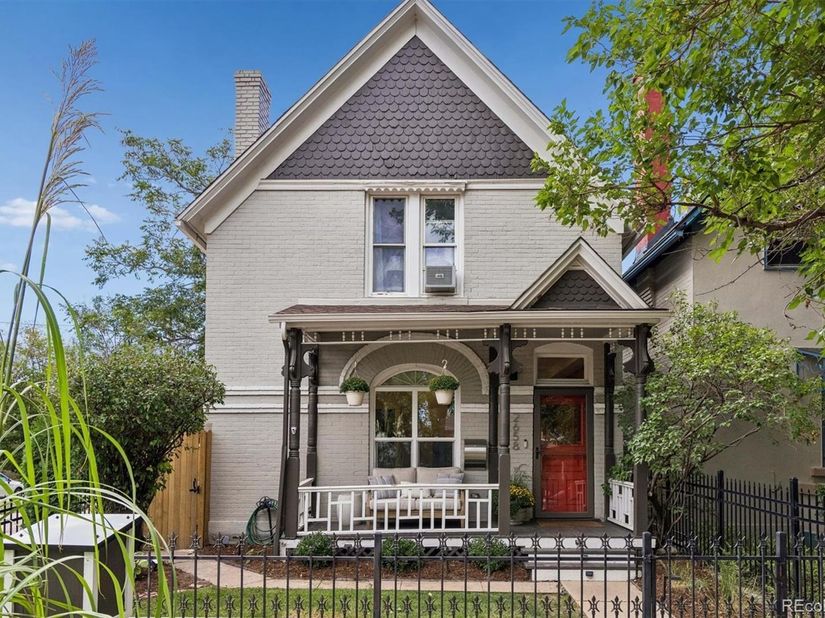 2658 Stout Street, Denver CO 80205