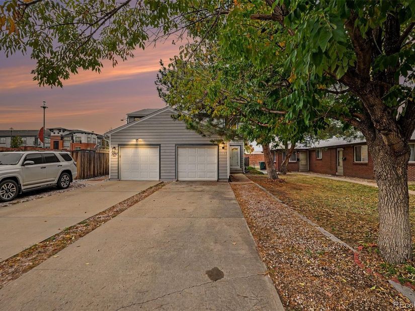 3295 S Huron Street, Englewood CO 80110
