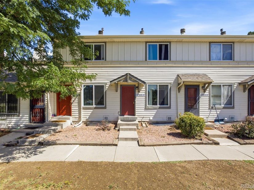 17645 E Loyola Drive A, Aurora CO 80013