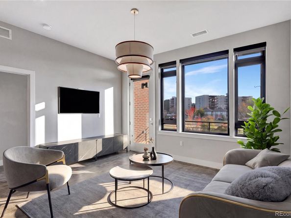 6618 E Lowry Boulevard 210, Denver CO 80230