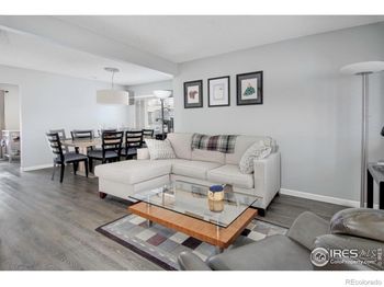 750 W Moorhead Circle