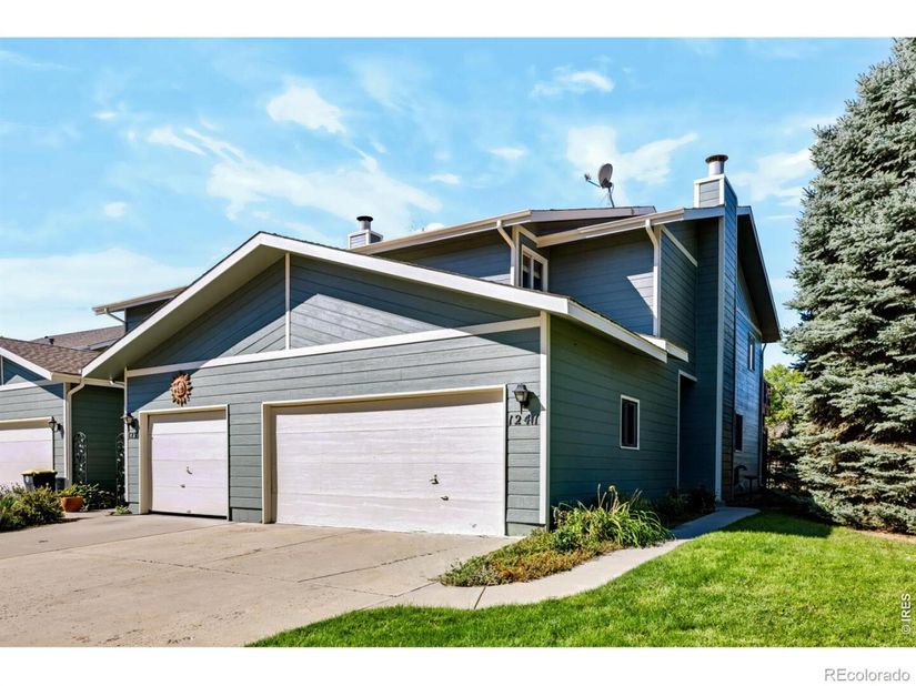 1241 Baker Street, Longmont CO 80501