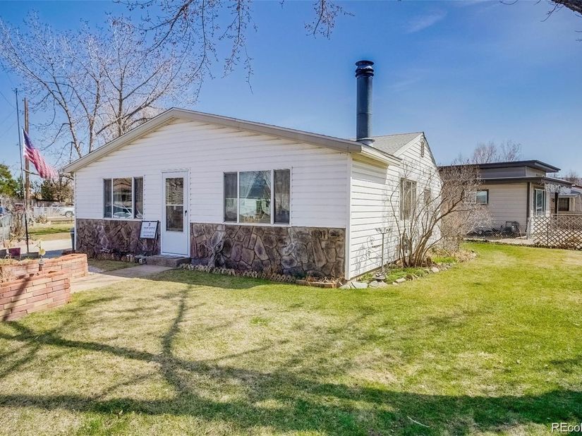 6750 Clermont Street, Commerce City CO 80022
