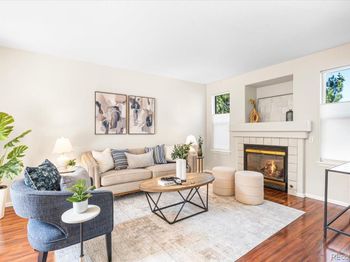 1127 S Ventura Circle
