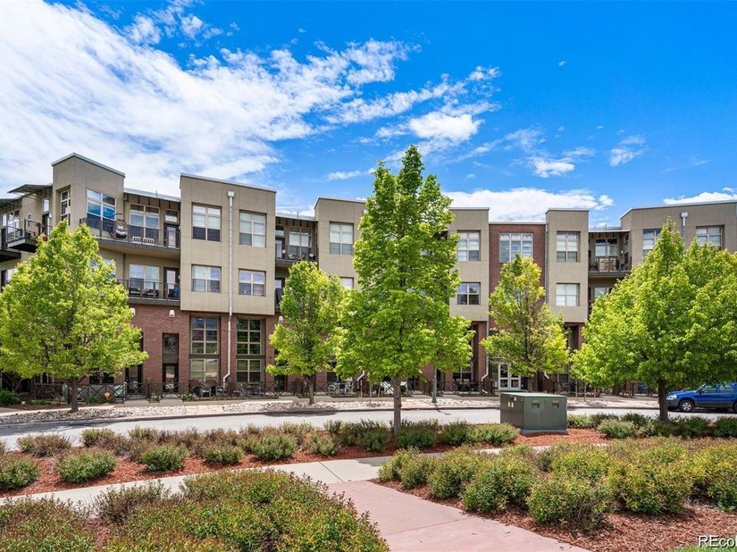 7700 E 29th street Avenue 404, Denver CO 80238