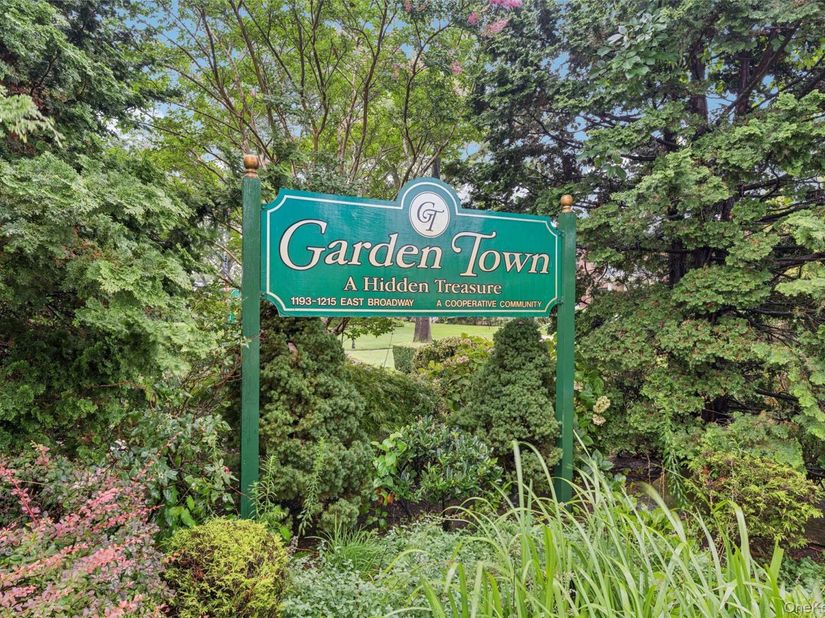1195 E Broadway L21, Hewlett NY 11557