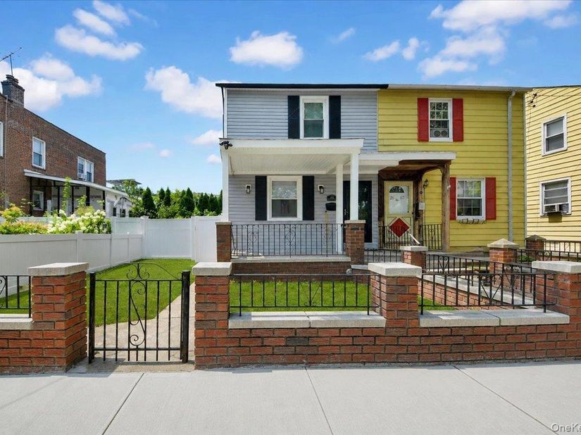 2565 Westervelt Avenue, Bronx NY 10469